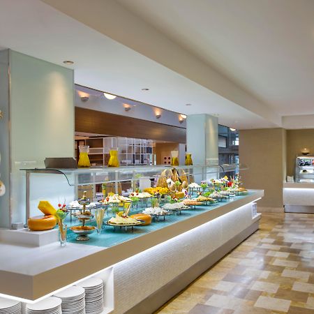 Hotel Lara Barut Collection Antalya Exterior foto The buffet at the hotel