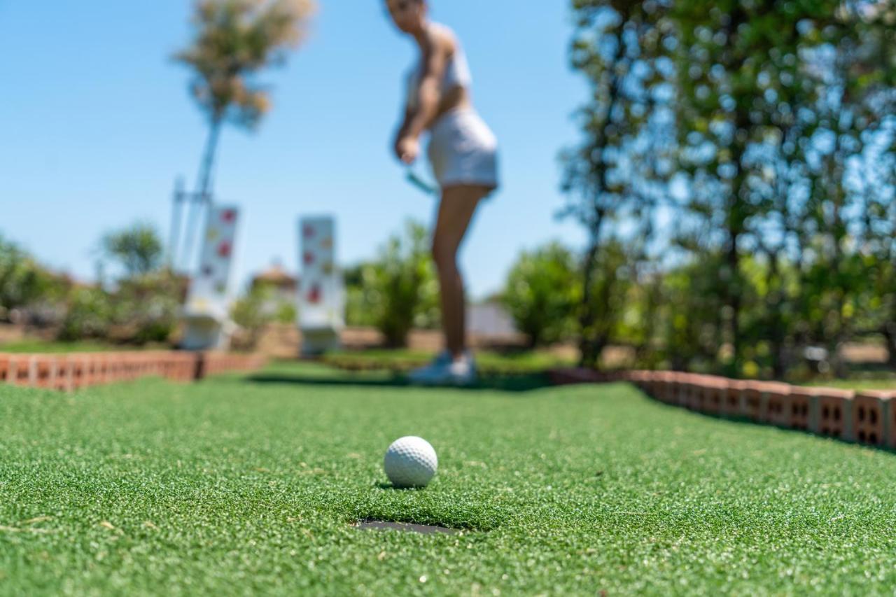 Hotel Lara Barut Collection Antalya Exterior foto Golf ball on putting green