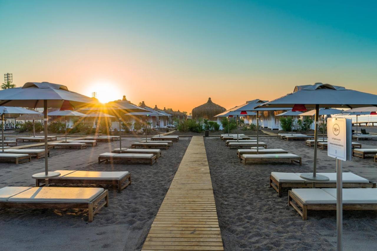 Hotel Lara Barut Collection Antalya Exterior foto Sunset at the beach