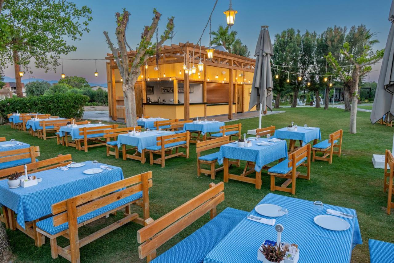 Hotel Lara Barut Collection Antalya Exterior foto The restaurant